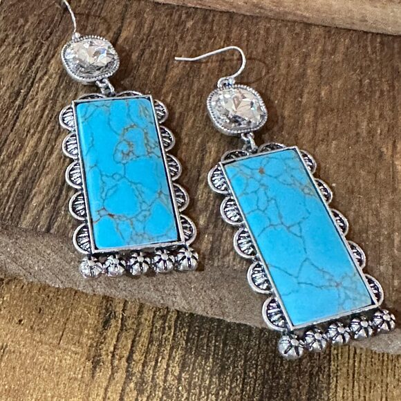 Boho Turquoise Elegance: Crystal-Studded Rectangle Earrings, Gift Box - Picture 9 of 11